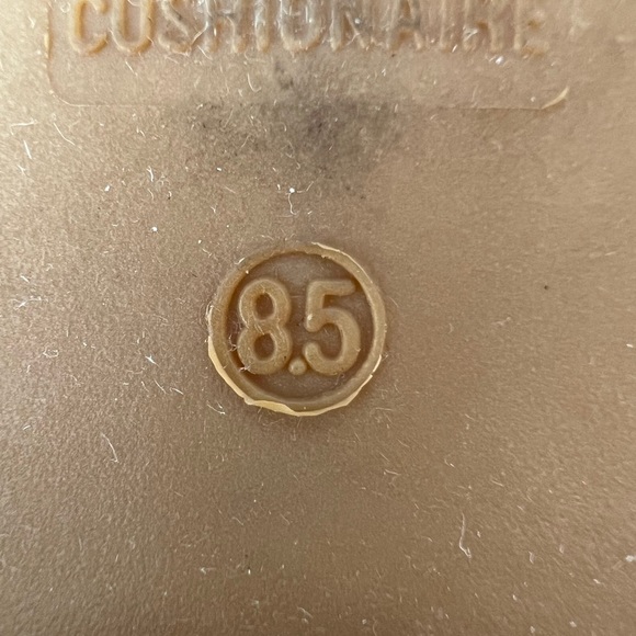 Cute CUSHIONAIRE Women's Sandals - Picture 5 of 12